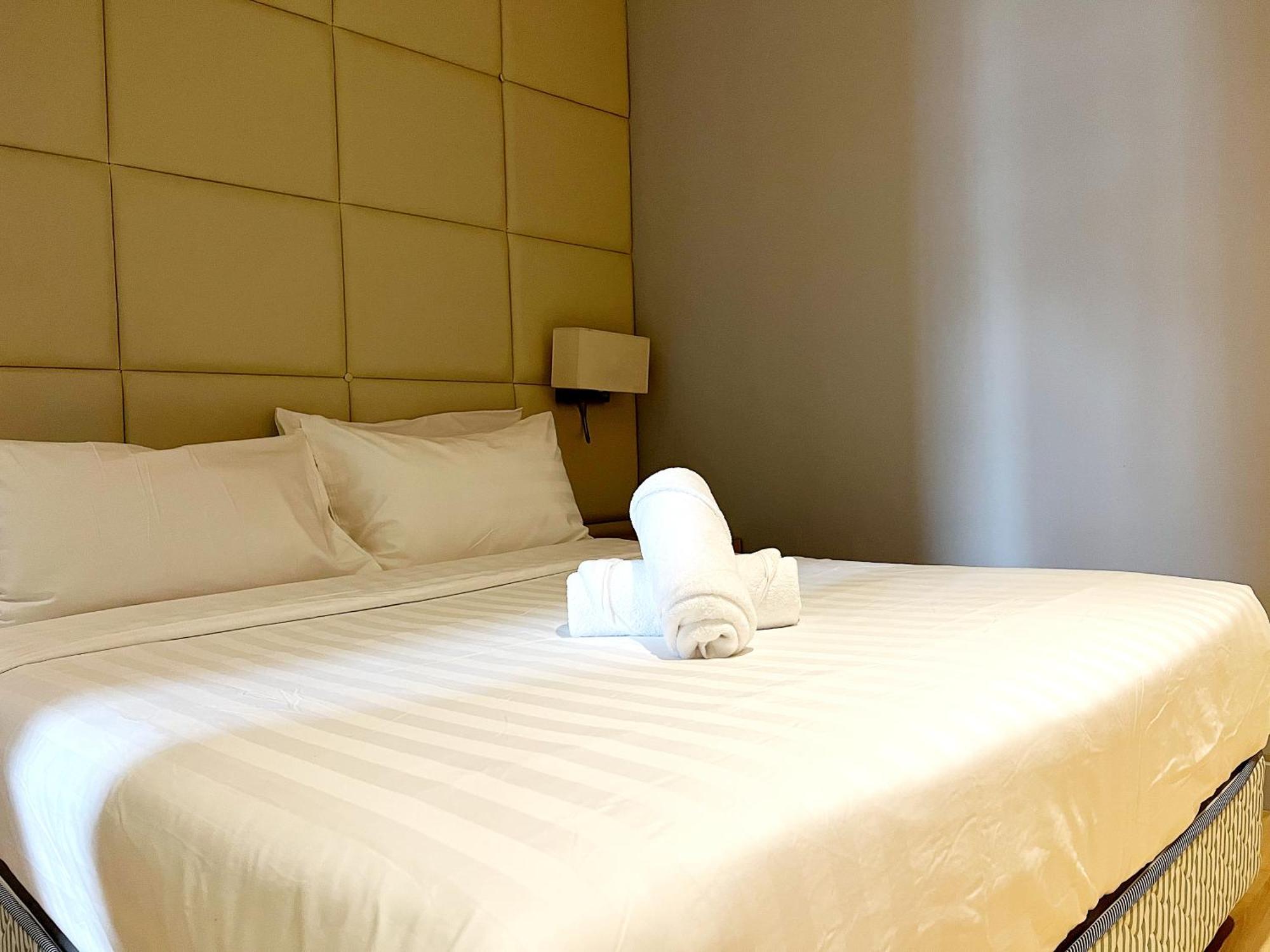 Infini Suites@ D'majestic Place *